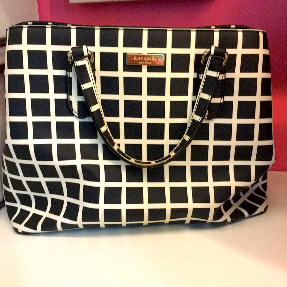 Black and cream windowpane purse